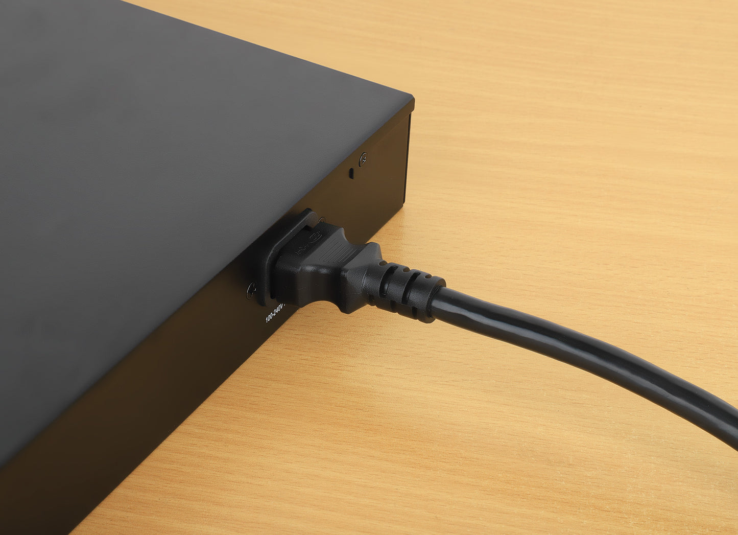 Power Extension Cord C13 to C14, 6 ft. Image 5