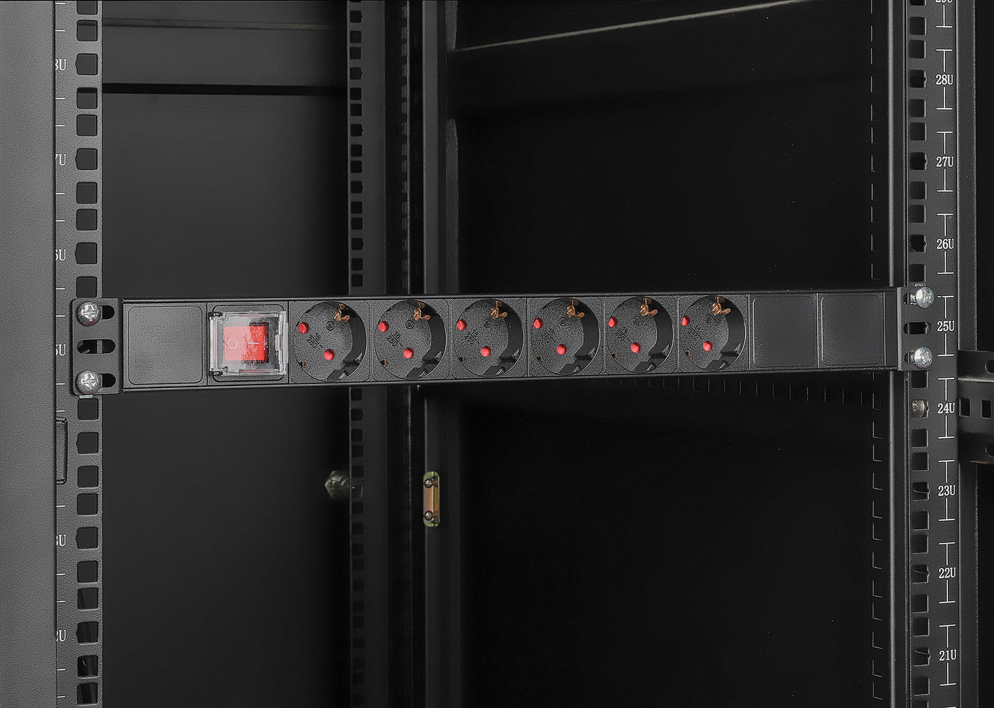 19" 1U Rackmount 6-Output Power Distribution Unit (PDU) Image 8