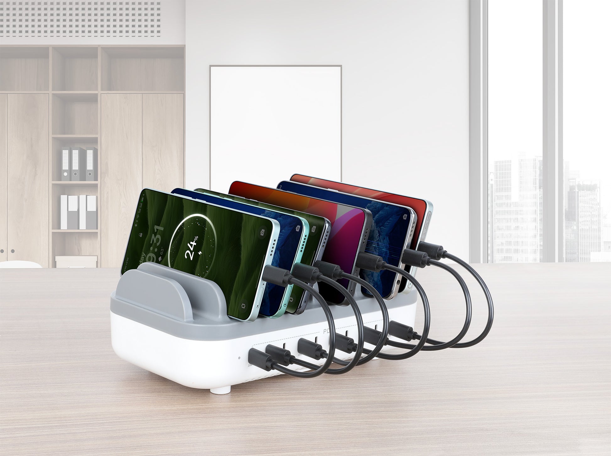 10-Port USB-C Power Delivery Charging Station - 20W per Port Image 8