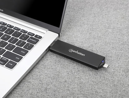 M.2 NVMe and SATA SSD USB Enclosure Image 10