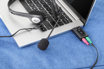 USB-A to 3.5 mm Audio Adapter with Volume Controls Image 9
