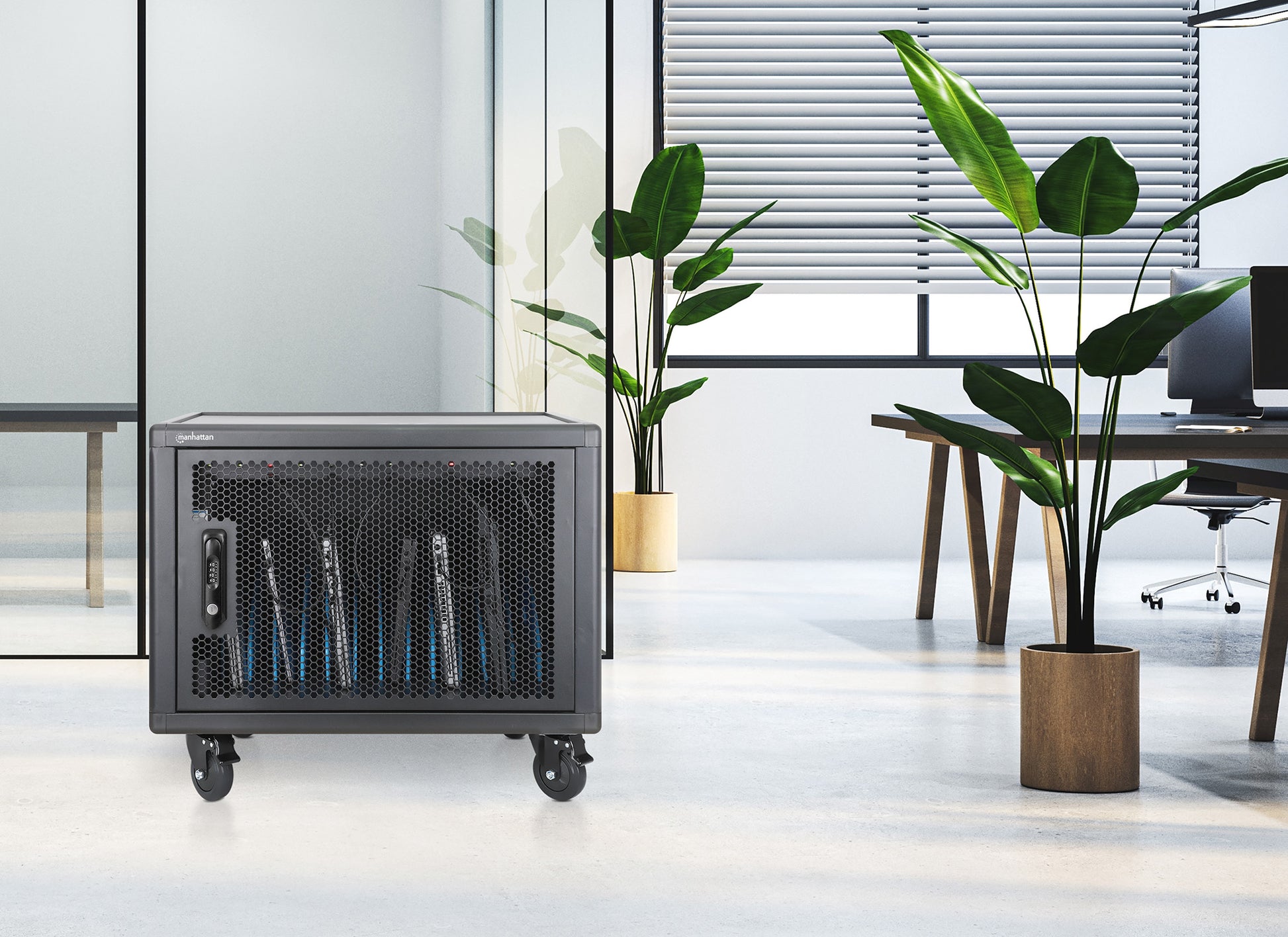 12-Port USB-C Desktop Charging Cabinet - 780 W Image 6