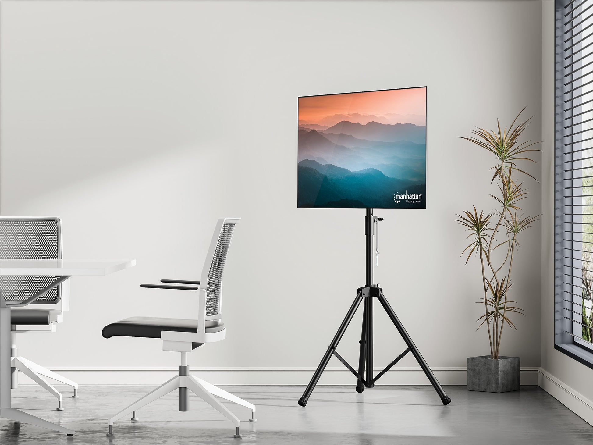 Universal Portable TV Mount Tripod, for 37" to 70" Displays Image 8