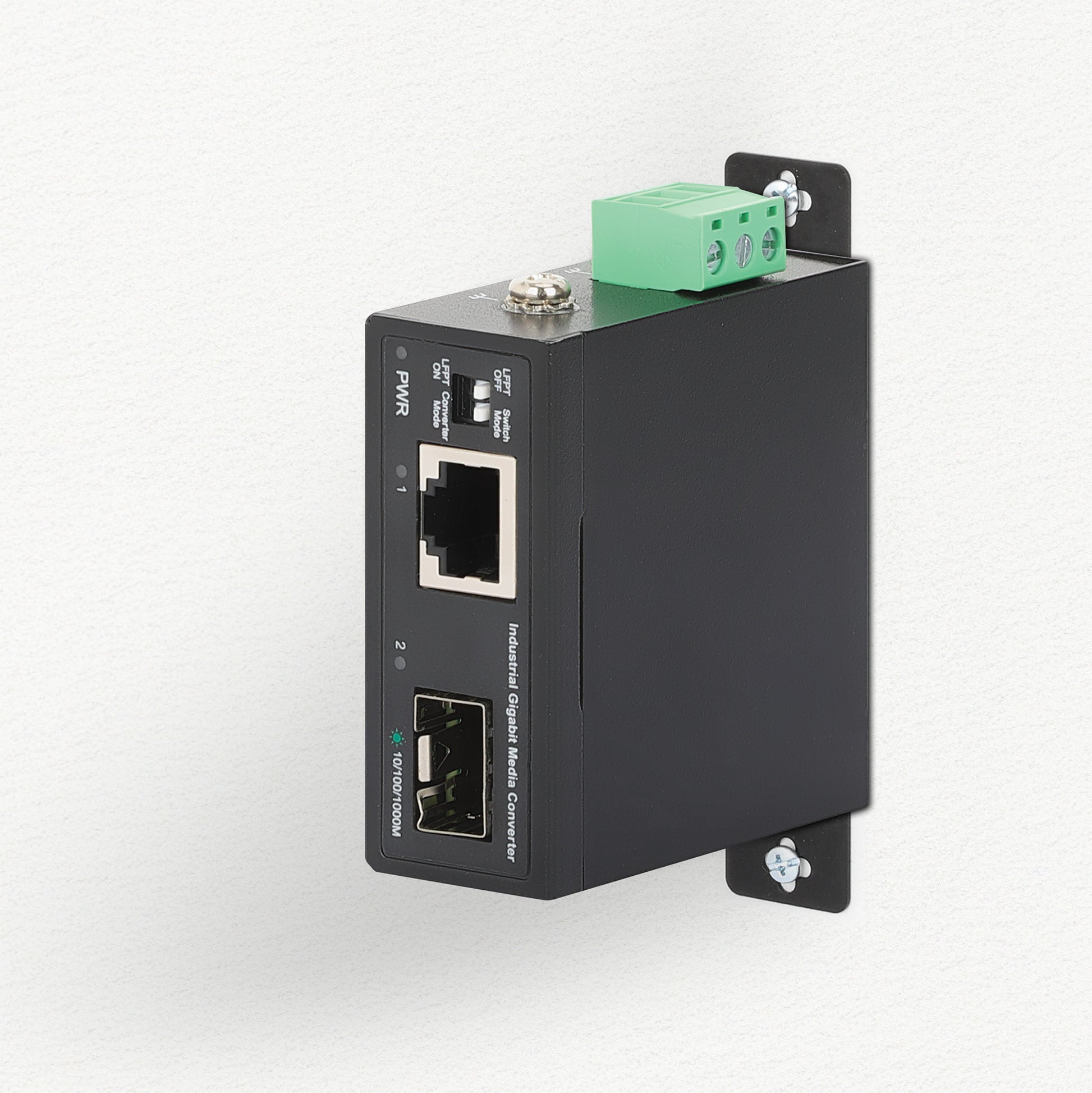 Industrial Gigabit Media Converter Image 8