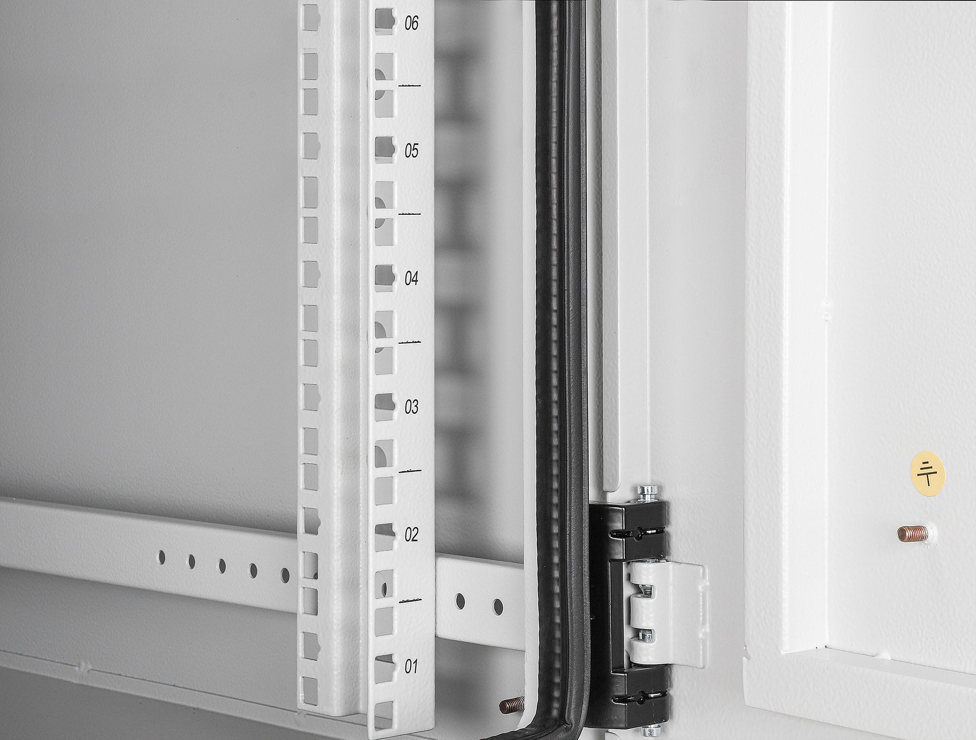 18U Industrial IP55 19" Wall Mount Cabinet with Integrated Fans, Gray Image 6