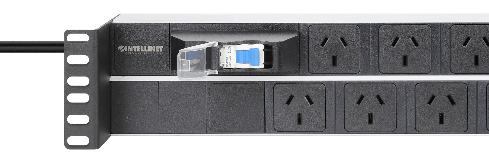 19" 2U Rackmount 12-Outlet PDU with Circuit Breaker Image 6